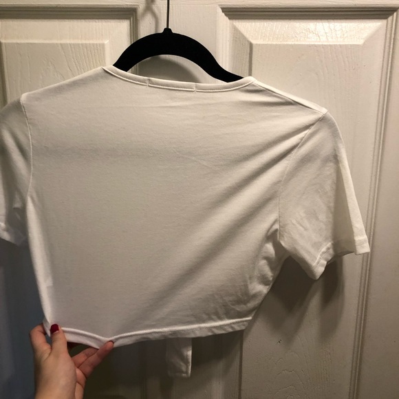 Missguided crop top - Picture 3 of 3